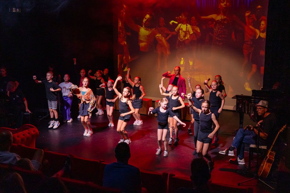 kruis 11 musical! superster 30